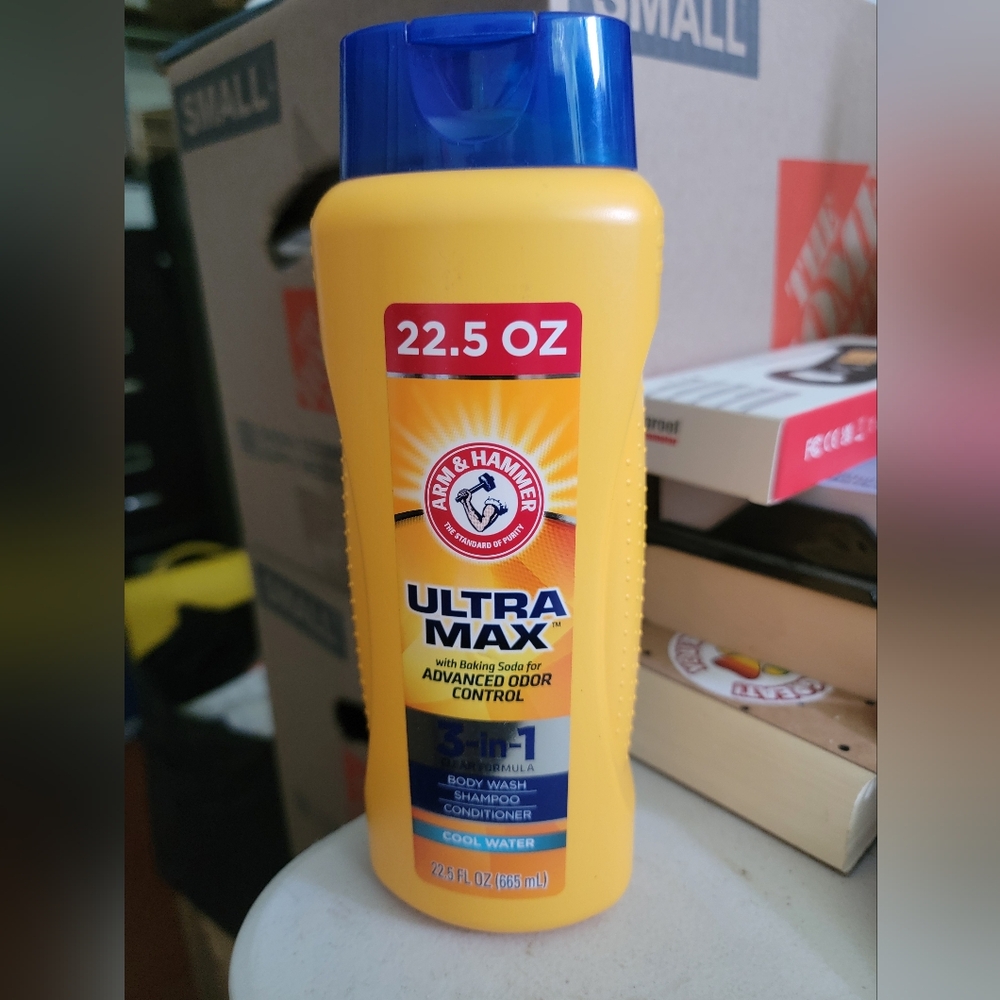 Arm & Hammer Ultra Max 3-in-1 Body‎ Wash/Shampoo/Conditioner Cool Water Scent